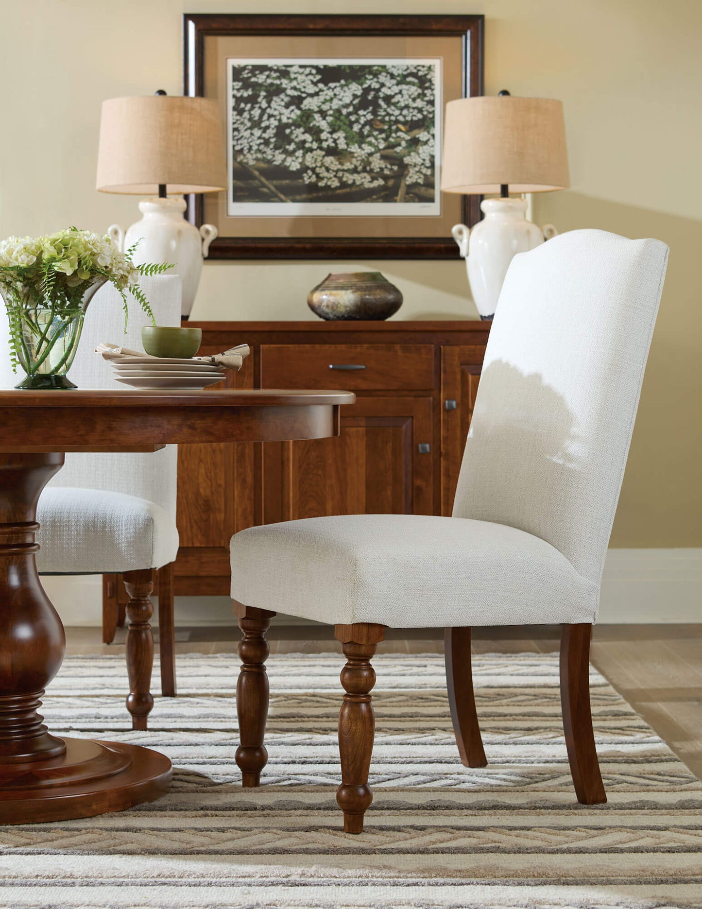 Bob Timberlake American Home Davidson Pedestal Table