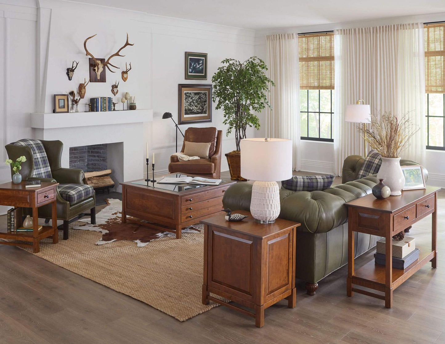 Bob Timberlake American Home Miss Kay's Signature Chairside Table