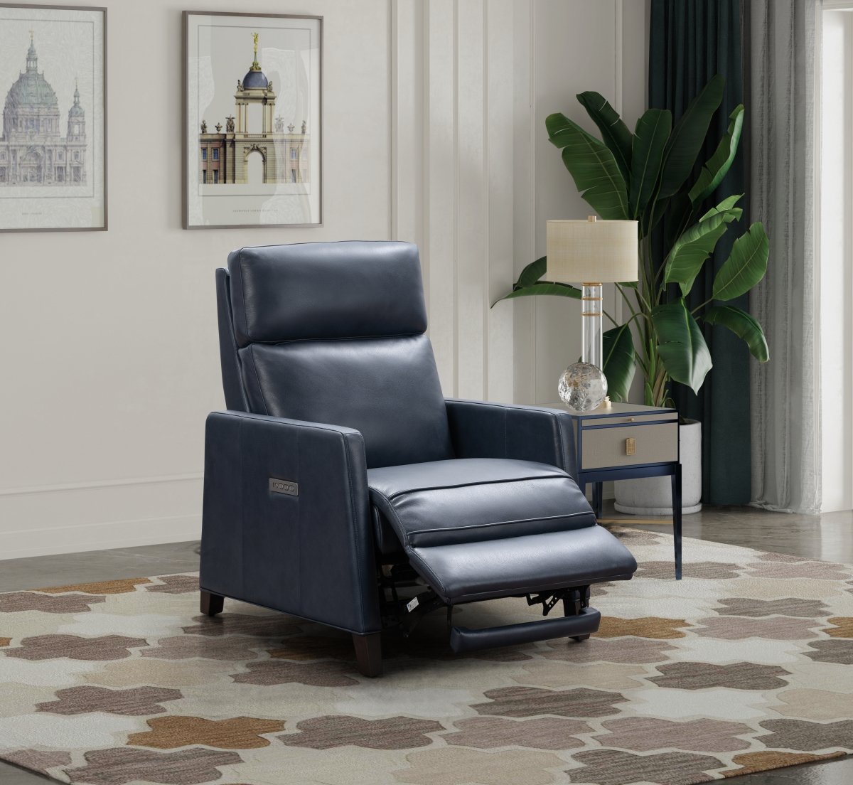 Joshua Recliner