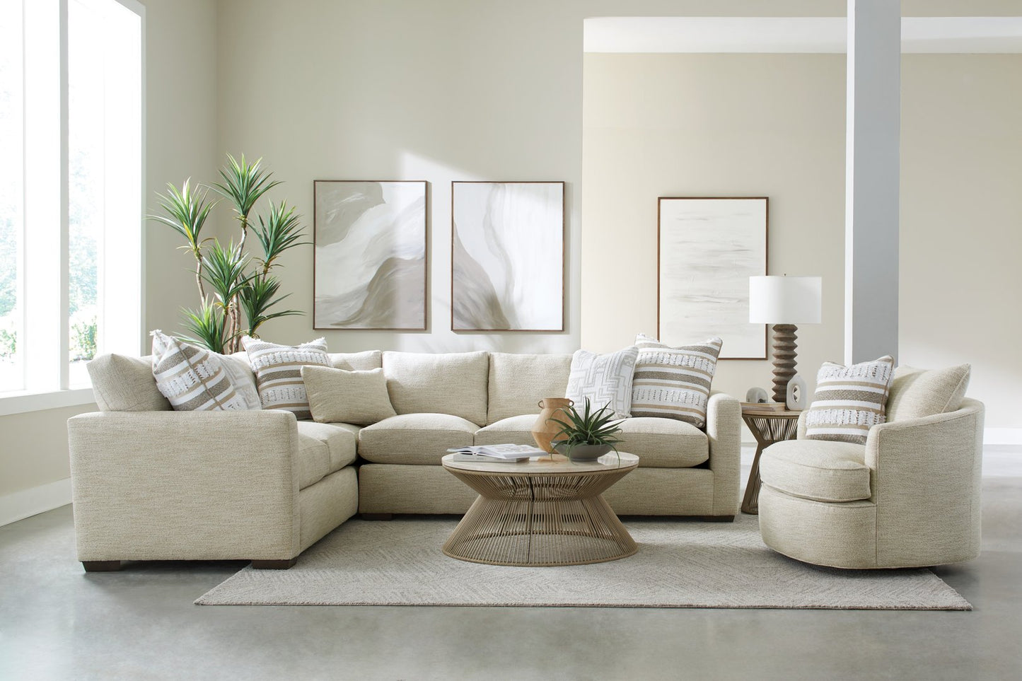 Nova Collection Sectional