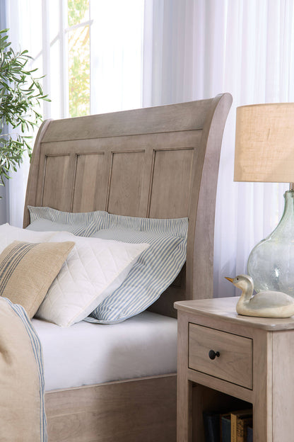 Bob Timberlake American Home Musgrave Bed with Footboard Storage