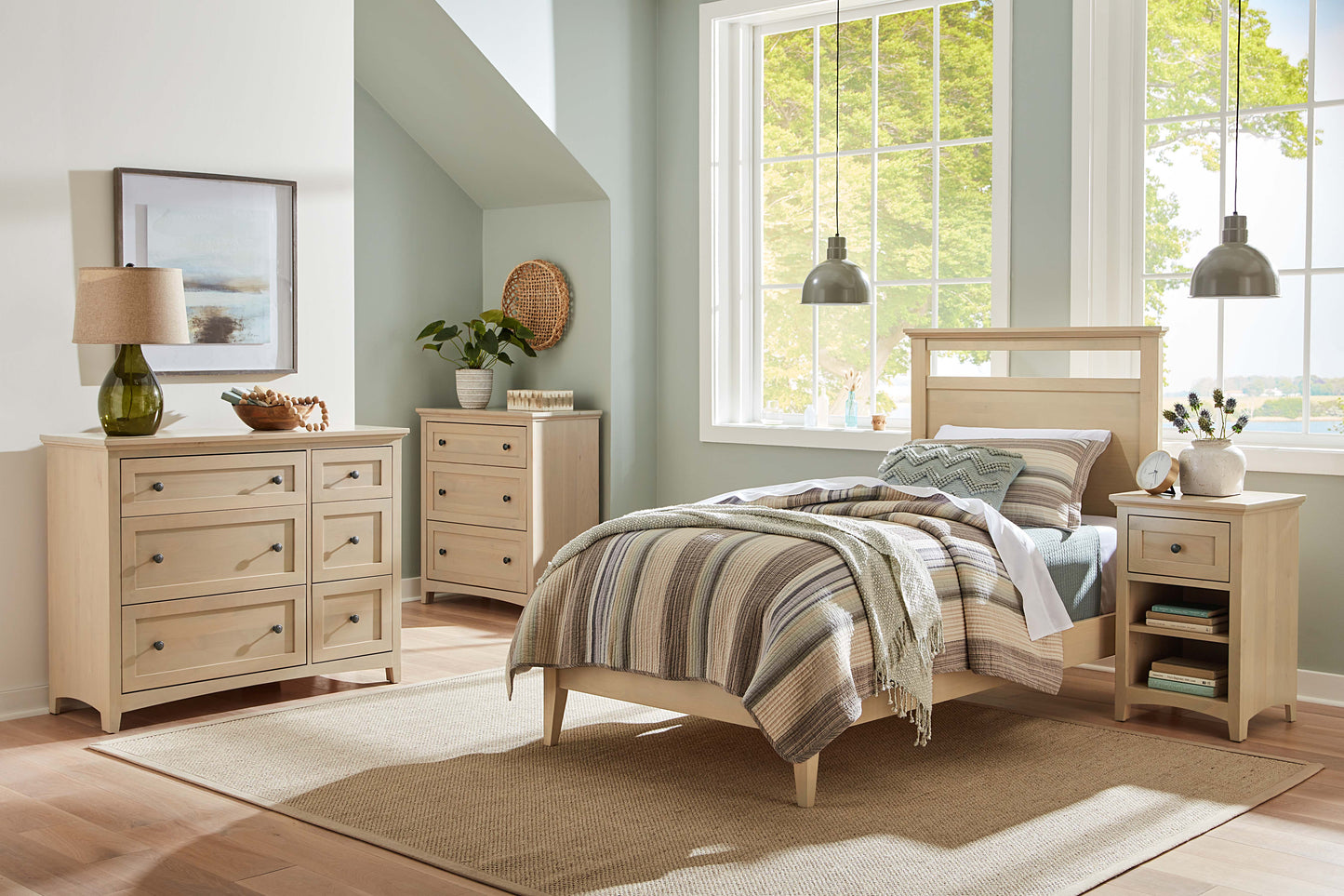 Emma Low Footboard Platform Bed
